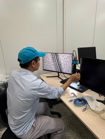 Kính hiển vi soi nổi CCD-745 JINUOSH